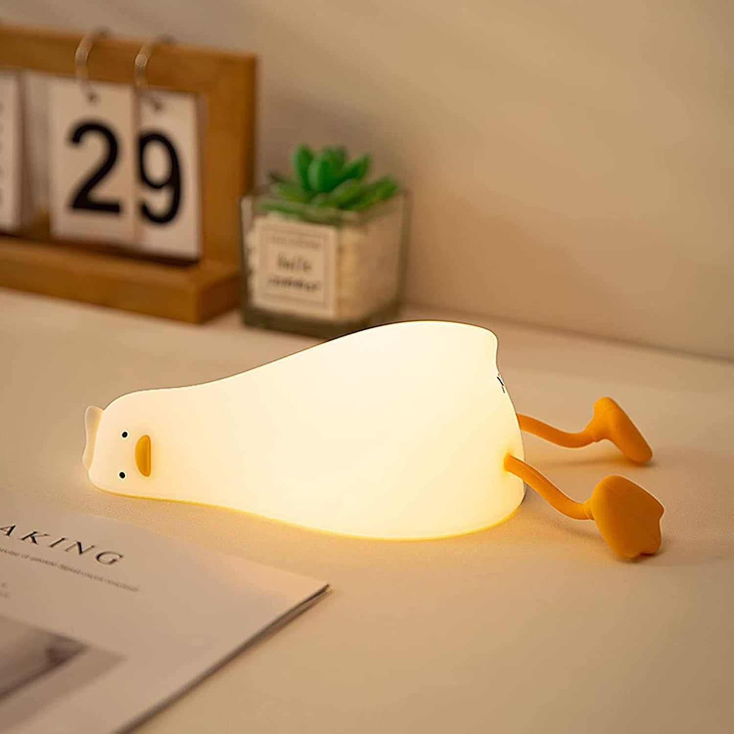 Night Light for Kids Cute Silicone Night Light for Baby Gift
