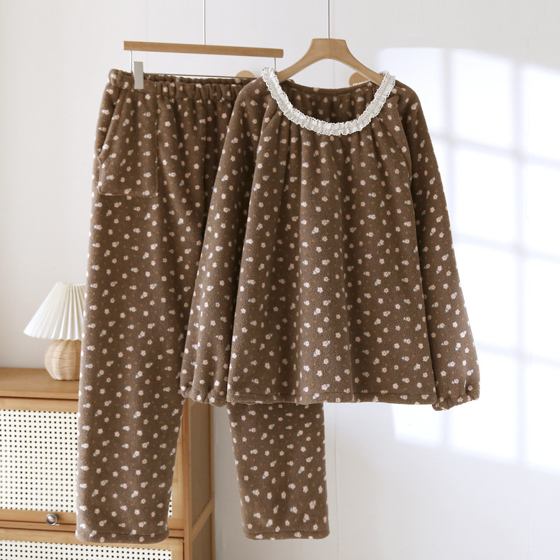 Autumn and Winter New Women's Flannel Snow Velvet Thickeneded Warm Long-Sleeved Pants Loose and Sweet Home Wear Set Autumn and Winter New Women's Flannel Snow Velvet Thickeneded Warm Long-Sleeved Pants Loose and Sweet Home Wear Set