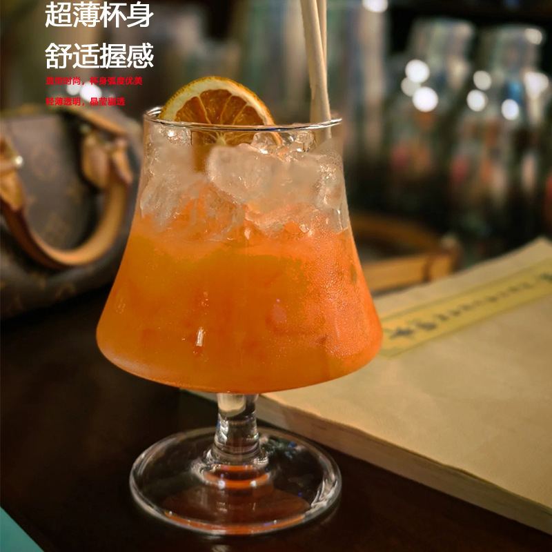 Taza de brandy Taza de vino extranjera alta Taza de café americano Taza de bebida de alto valor Taza de cóctel de patas cortas transparente
