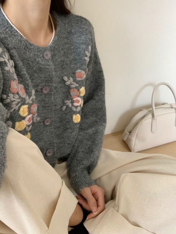2025重工毛衣女秋冬季新款宽松慵懒风手工刺绣针织开衫外套|undefined