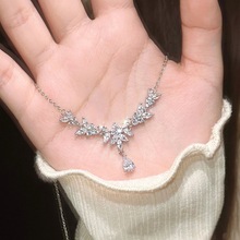 s925纯银花枝水滴项链女法式轻奢高级感颈链2024新款超仙闪钻饰品