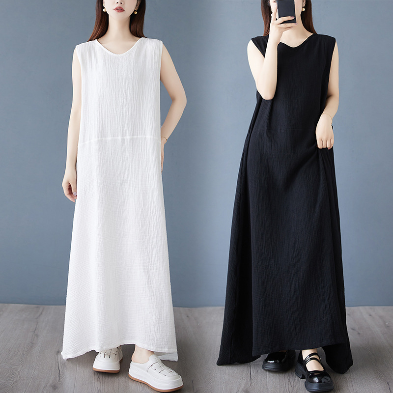 Real Shot of Round Neck Pullover Extra Long Vest Dress with Lace-Up Elegant Sleeveless Dress with Asymmetrical Hem Long Skirt