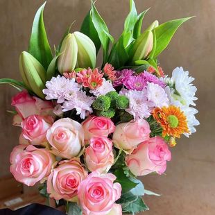 Lily, Rose, Sunflower, Carnation, Forget-Me-Not, Oriole, Yunnan Flower Base Direct Delivery, Aliexpress Dropshipping