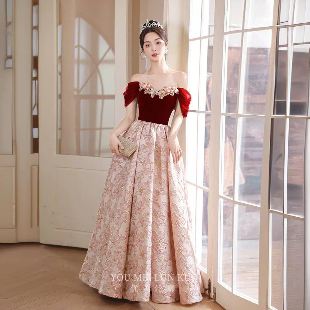 One-Shoulder Toast Dress for Bride 2026 New Style Red French Wedding Engagement Evening Gown for Women with a High-End Feel for Summer