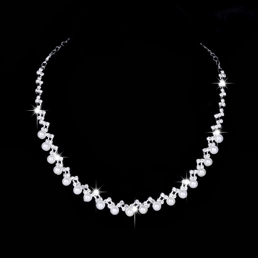 Moda Geométrico Cobre Embutido Perlas Artificiales Circón Mujeres Pulsera Aretes Collar display picture 4