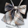 Bear's skirt (bow tie)
