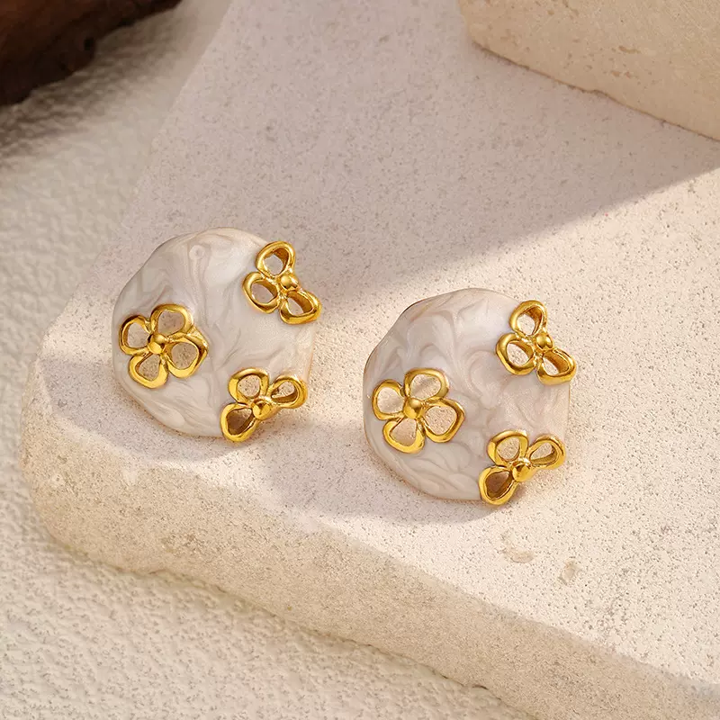 欧美跨境时尚圆形花朵钛钢耳钉轻奢高级感保色不锈钢耳钉饰品批发