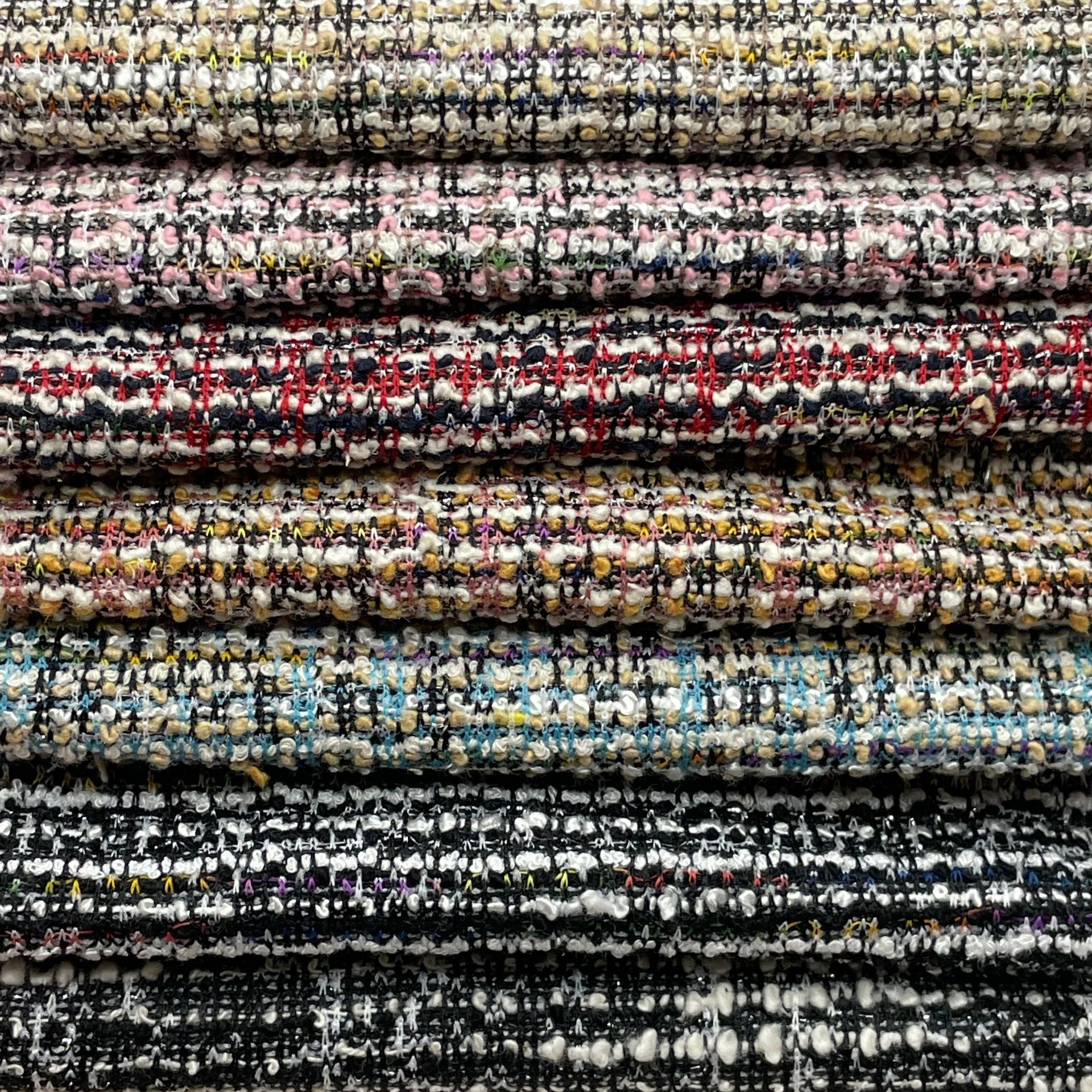 现货直销弹力针织小香风缎彩银丝大格子针织提花布料服装布料批发