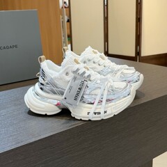 2025 新しい厚底シルバースポーツカジュアルシューズ女性のための Zhao Lusi 同じスタイルオープンスマイルお父さん靴男性の靴