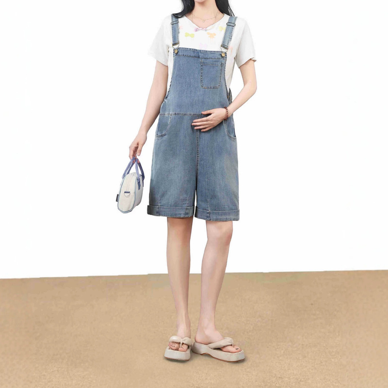 Summer Maternity Denim Overalls Shorts, Plus Size, Loose and Casual, Non-Tightening on the Belly, Versatile, Age-Reducing, Fashionable Outerwear Style