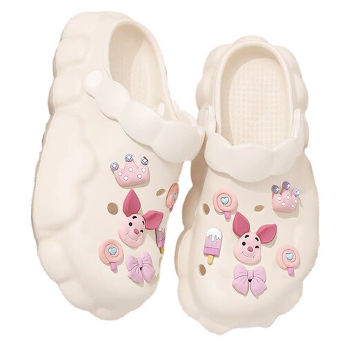 Super Cute Cloud Holes Women's Summer Outwear Anti-Slip Super Soft Height Increasing Thick Sole Squeezing Feeling Cap Toe Women's Sandals