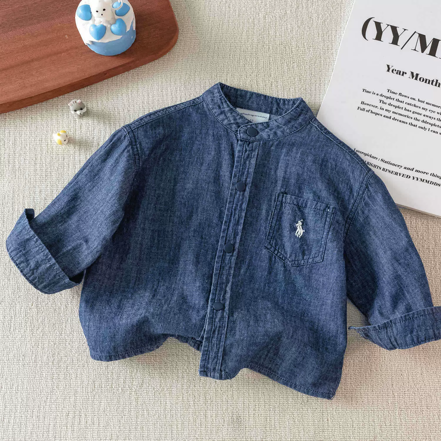 儿童软牛仔衬衣秋季2025新款男女童纯色上衣长袖宝宝衬衫外套洋气