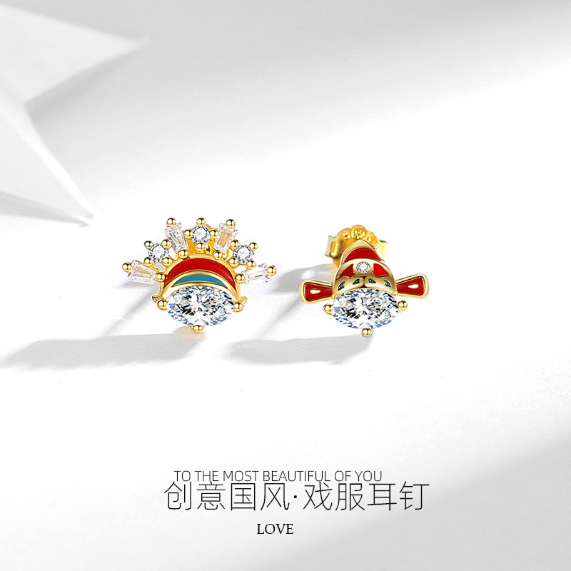 S925 plata estilo étnico creativo moda nacional Hua dan ópera elementos diamante-incrustado asimétrico Stud pendientes retro de las mujeres