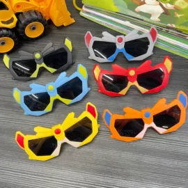 太阳镜;框架眼镜;眼镜盒/包