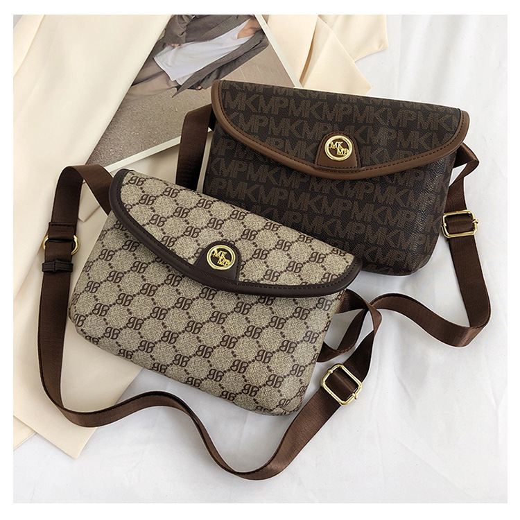Small bags for women 2023 new trendy fashion retro printed crossbody bag chest bag versatile temperament single shoulder small square bag_voghion.com