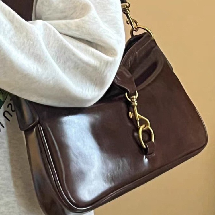 2026 Trendy New Korean Style Versatile Retro Baguette Bag Niche Design High-End Texture Shoulder Underarm Bag - Thumbnail 2