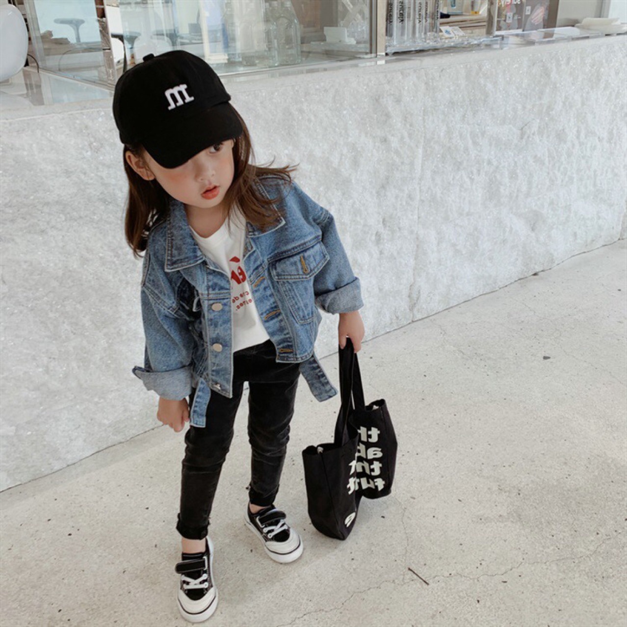 Girls' 2023 Spring and Autumn New denim jacket with Korean style loose fashion children's jacket short children's neutral