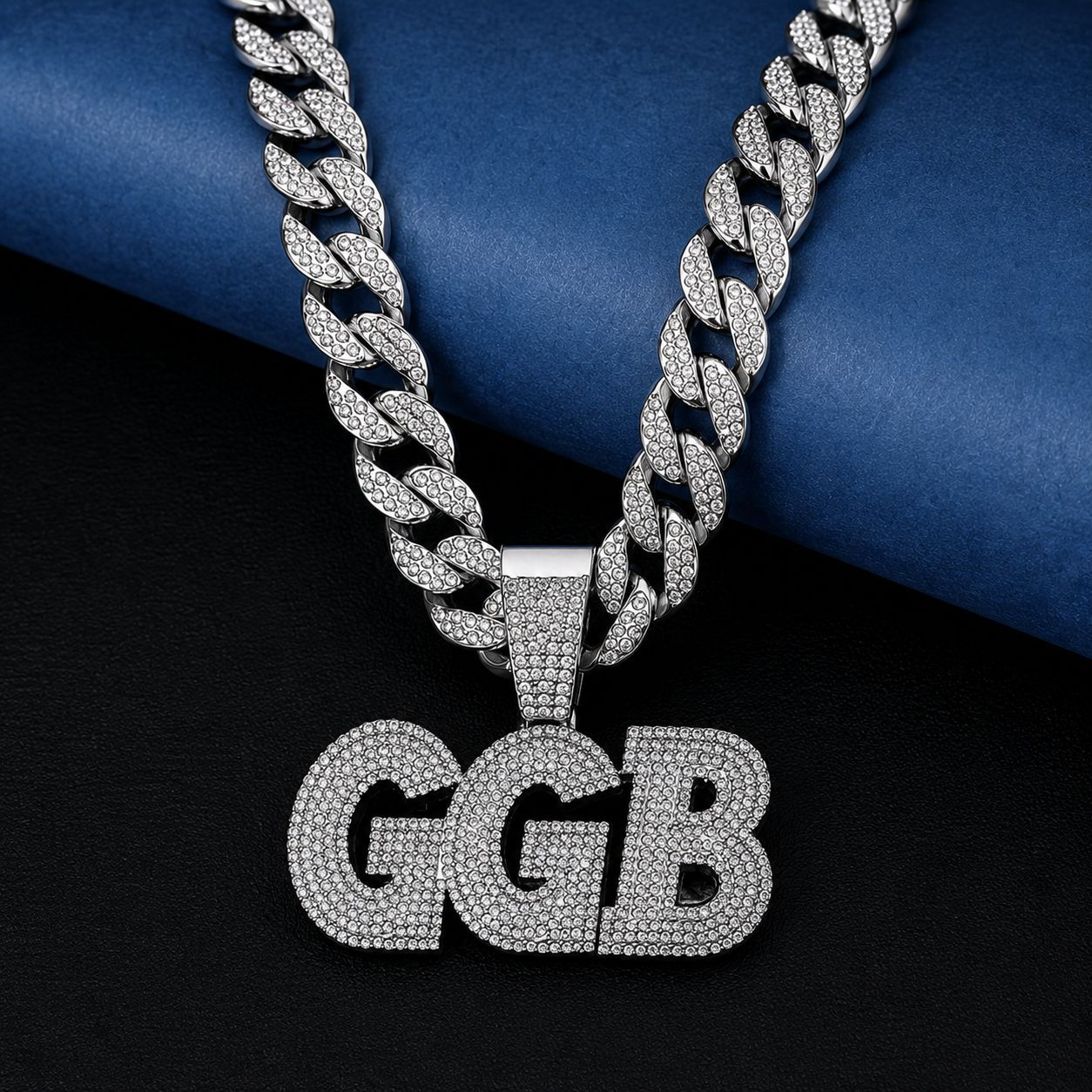 Nuevo colgante con combinación de letras GGB de gran tamaño estilo hip-hop, adornado con diamantes, collar cubano, accesorio personalizado.
