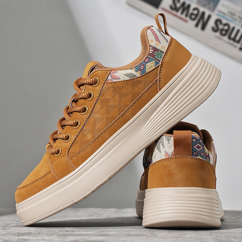 Zapatos retro de estilo blanco con suela plana, tela de estilo nacional, zapatos de skate cómodos de moda, zapatos deportivos casuales de altura gruesa