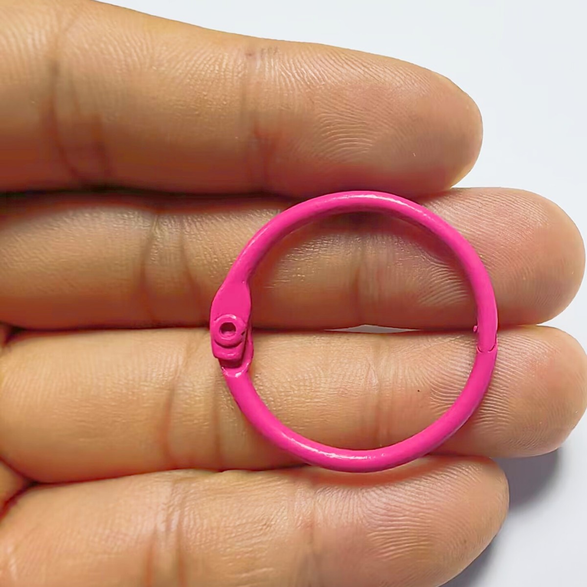DIY accesorios de llavero 30mm hierro pintado colorido llavero redondo anillo de apertura de anillo de fijación