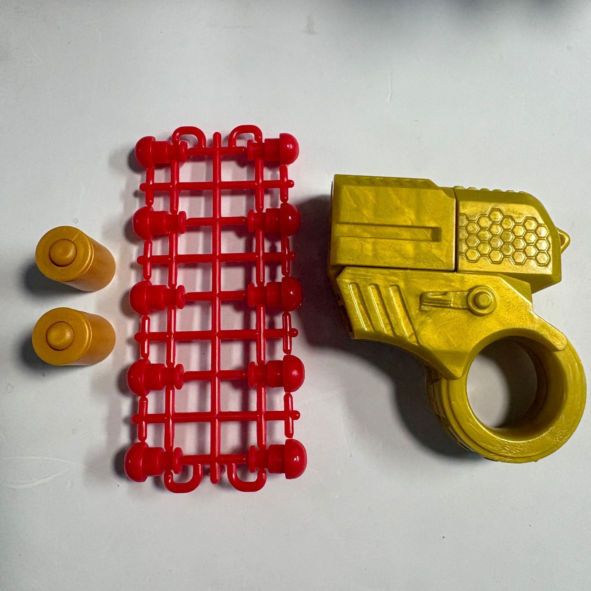 [노란색] 포탄 던지기 손가락 끝 권총 1총 + 포탄 2개 + 소프트 총알 10개