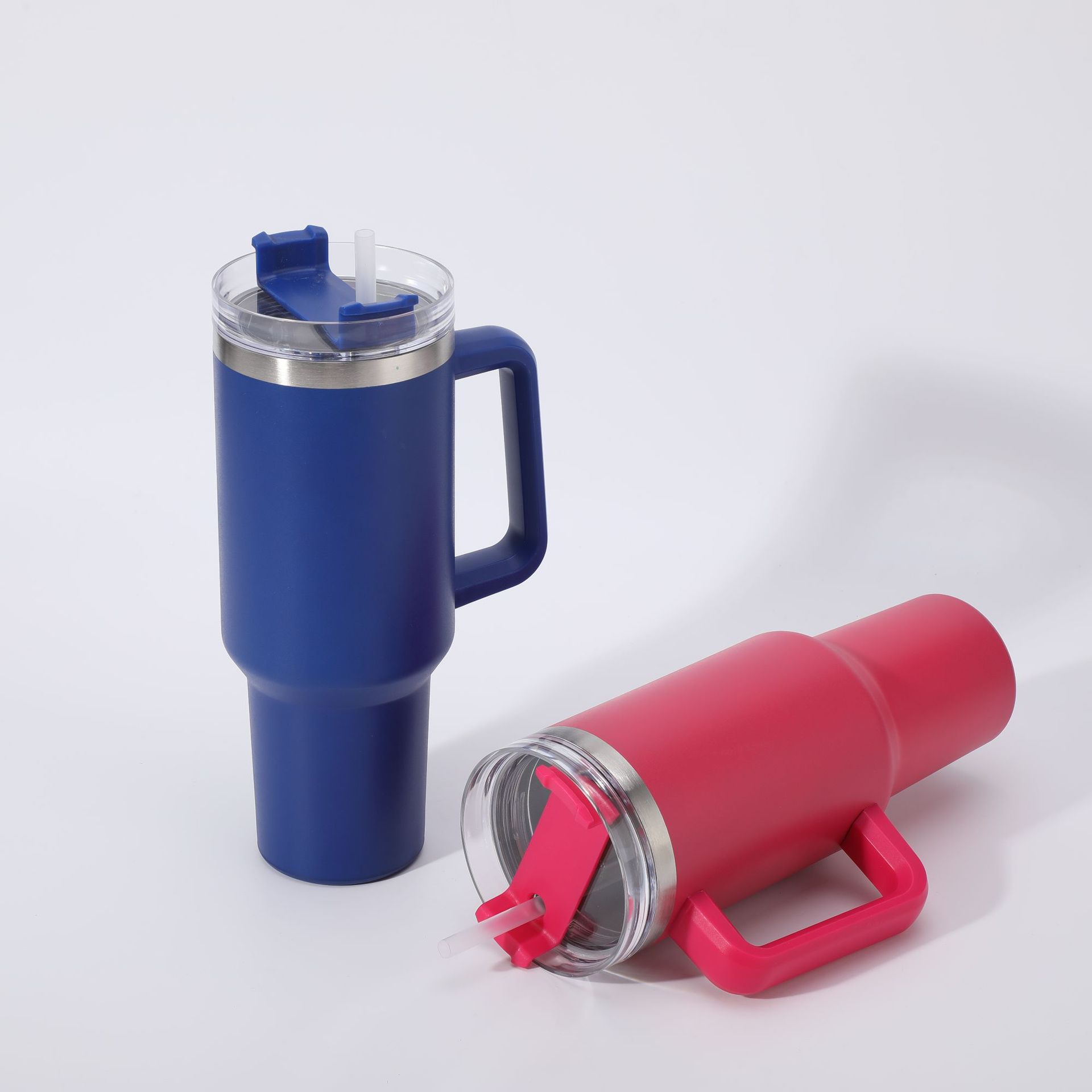 Gourde isotherme en acier inoxydable avec anse et paille 40oz_voghion.com