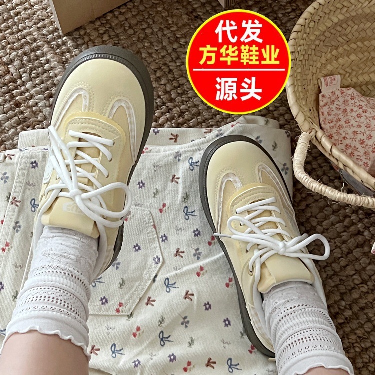 Zapatos de gatito transpirables, estrellas, zapatos de verano para mujeres, 2026 nuevos zapatos blancos con suela gruesa, zapatos deportivos casuales
