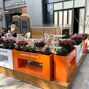 Outdoor Wrought Iron Flower Box Restaurant Outdoor Fence Flower Bed Combination Commercial Street Square Partition Flower Trough Flower Box Planting Box
