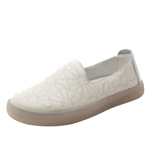 Soft-soled genuine leather new tendon-soled women's shoes retro embroidered slip-on nurse pregnant mother shoes casual white