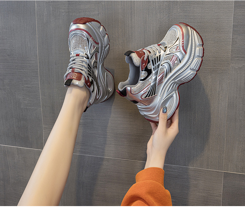 Giày sneaker chunky đế dày độn cao bên trong nữ phong cách thể thao thời trang mùa hè 2025 — M2832 màu đỏ, M2832 màu be, M2832 màu bạc chi tiết 19