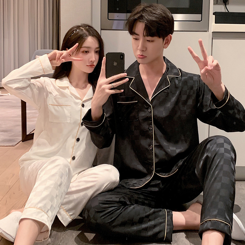 Pijamas de pareja para mujer en primavera y otoño, ropa de dormir de seda de manga larga para hombre, nueva colección 2025, tallas grandes.