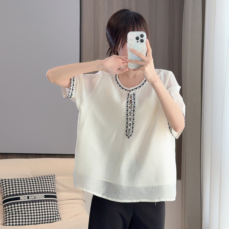 European Station 2026 Summer New Heavy Craft Niche Design Ethnic Style Plus Size Slimming Short Sleeve Shirt Top for Women European Station 2026 Summer New Heavy Craft Niche Design Ethnic Style Plus Size Slimming Short Sleeve Shirt Top for Women