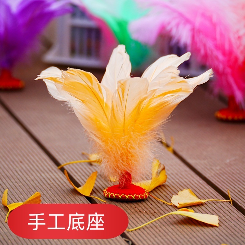 多彩なハスの花のガチョウの毛の純粋な手作業のはねの運動のフィットネスの子供の小学生のはねの試合のはねの丈夫さは蹴りに耐えます。|undefined
