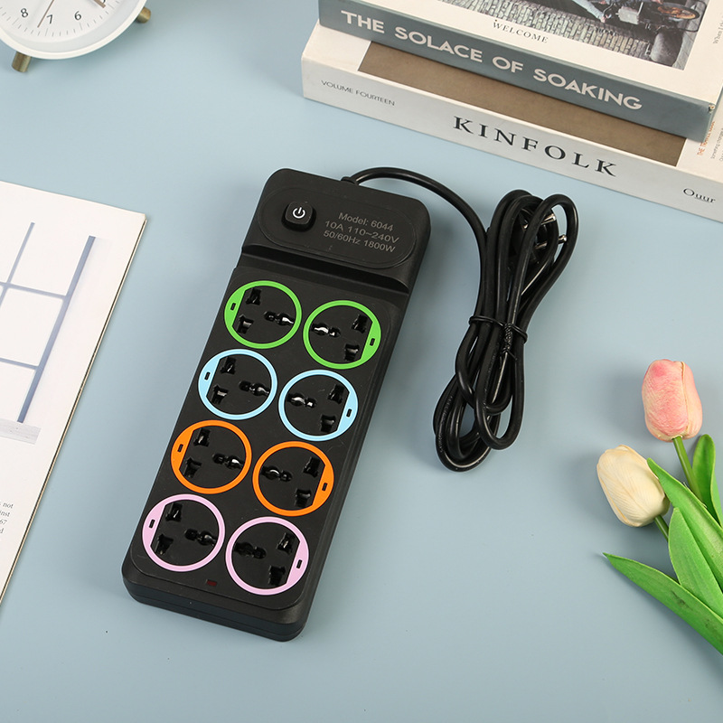 伊朗波黑几内亚比绍摩尔多瓦八位对孔大插座混色黑壳白壳中性包装