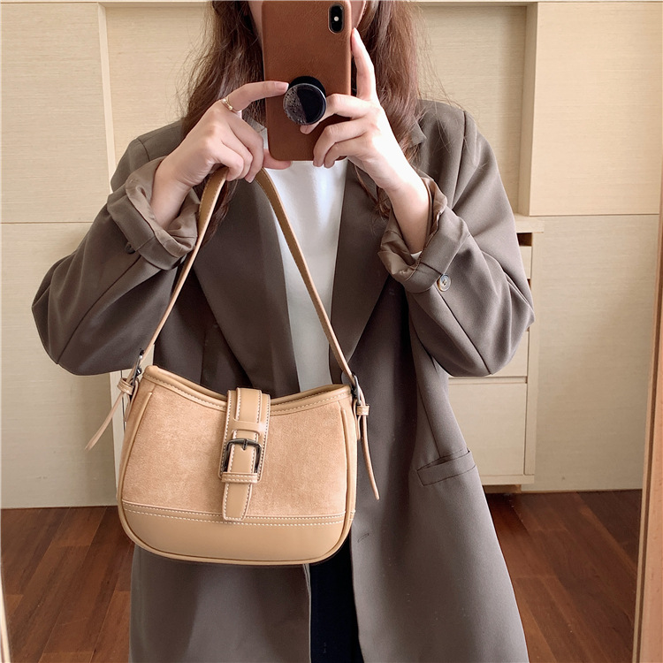 2024 new shoulder splicing autumn winter suede underarm bag fashionable and versatile plush handbag_voghion.com