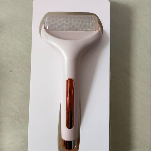 Ice Roller FLBWLES Facial Ice Roller Cold Compress Massager Plastic Head Ice Roller Beauty Stick
