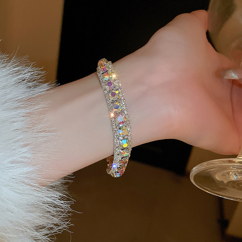 ZIRCON cuadrado pulsera ajustable Mujer simple luz de lujo pulsera moda personalidad temperamento Joker Senior Sentido de mano adornos hembra