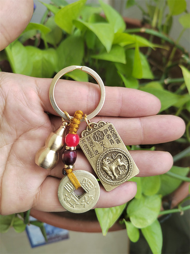 Imitation brass twelve zodiac gourd key chain pendant eight patron saints five emperors money zodiac creative key chain