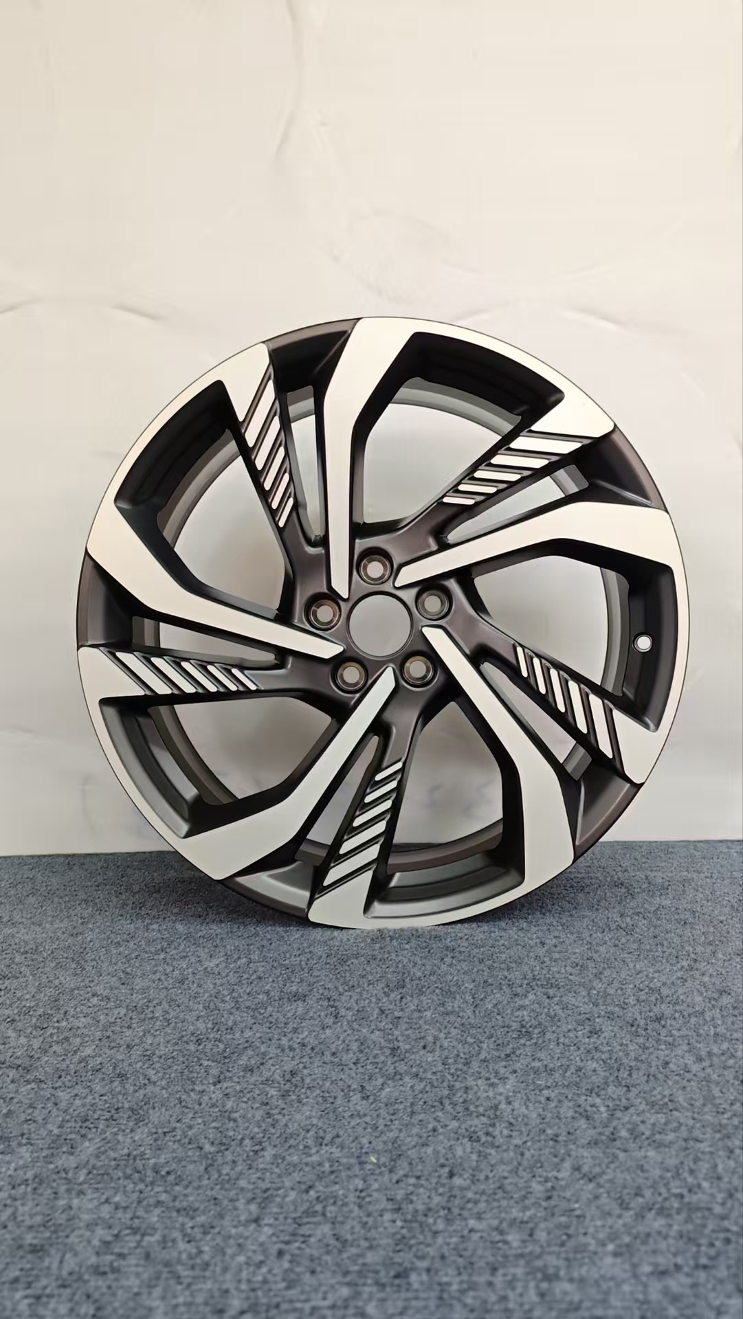 Geely Xingyue L 20inch Wheel Hub Geely Monjaro Wheel Hub Original Model Aluminum Alloy Wheel Hub