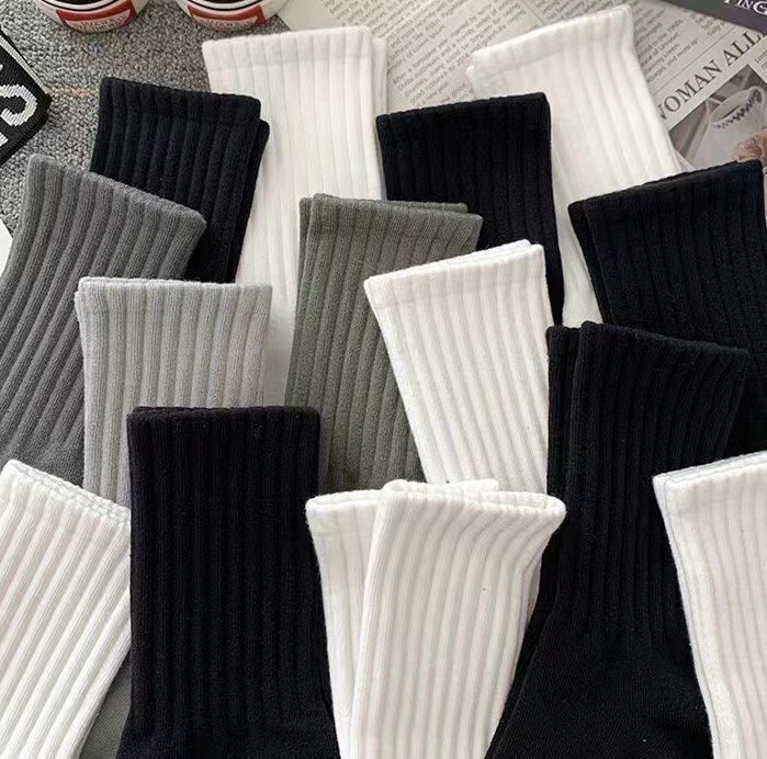 Socks autumn men's deodorant long thickened men's mid-calf length socks black and white solid color socks sweat-absorbent breathable sports socks Socks autumn men's deodorant long thickened men's mid-calf length socks black and white solid color socks sweat-absorbent breathable sports socks