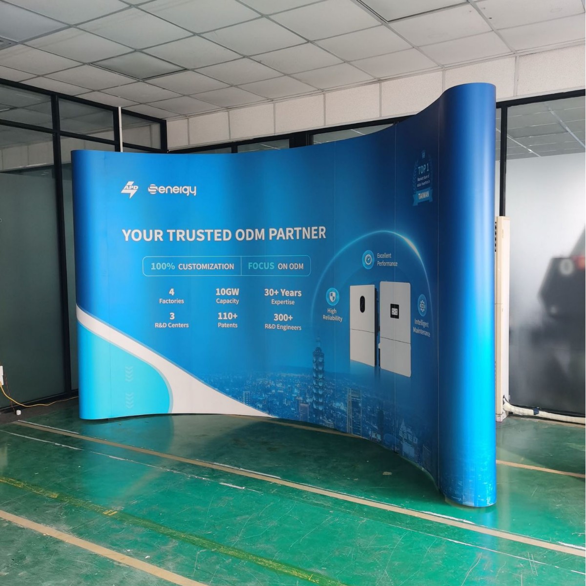 直型/弧形拉网展架 弧型背景板PVC画面磁性贴安装 铝合金拉网展架