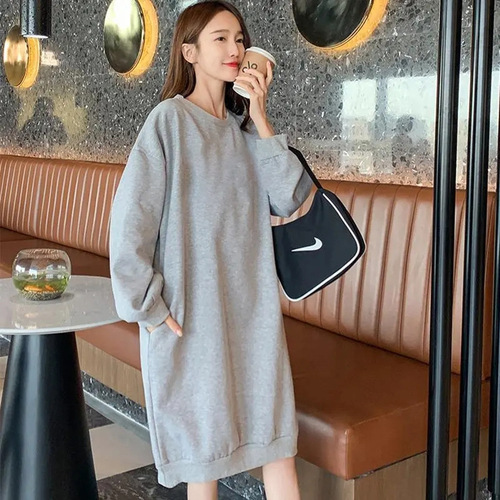 Sweater 250g fat MM large size age-reducing sweater women's new medium and long velvet Korean loose slimming sweater dress