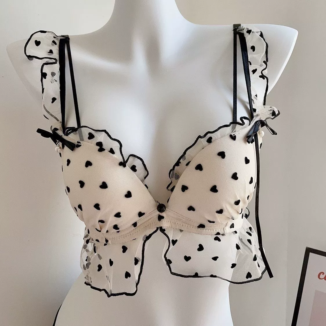Cute push up bra, comfortable wireless bra, french style