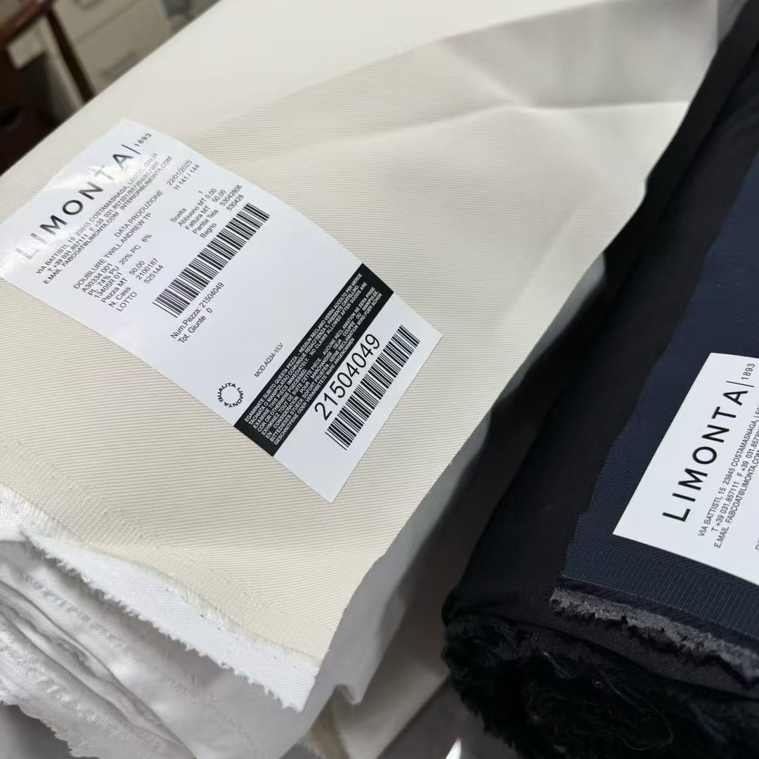 Miu手提包小饭盒包原厂皮工厂订单剩余代购全球购货源源头高端包