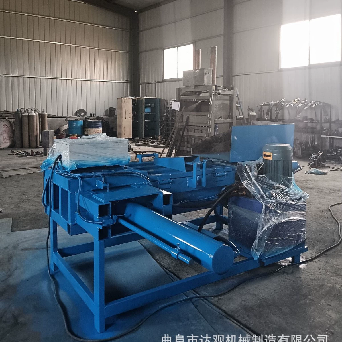 25kg машина для прессования ткани для старой одежды и машина для упаковки в мешки для сжатия тканевых отходов 10kg машина для прессования ткани.