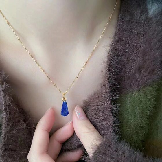 European and American new niche color beaded necklace women's fashion light luxury stacked water drop pendant clavicle chain personalized accessories
