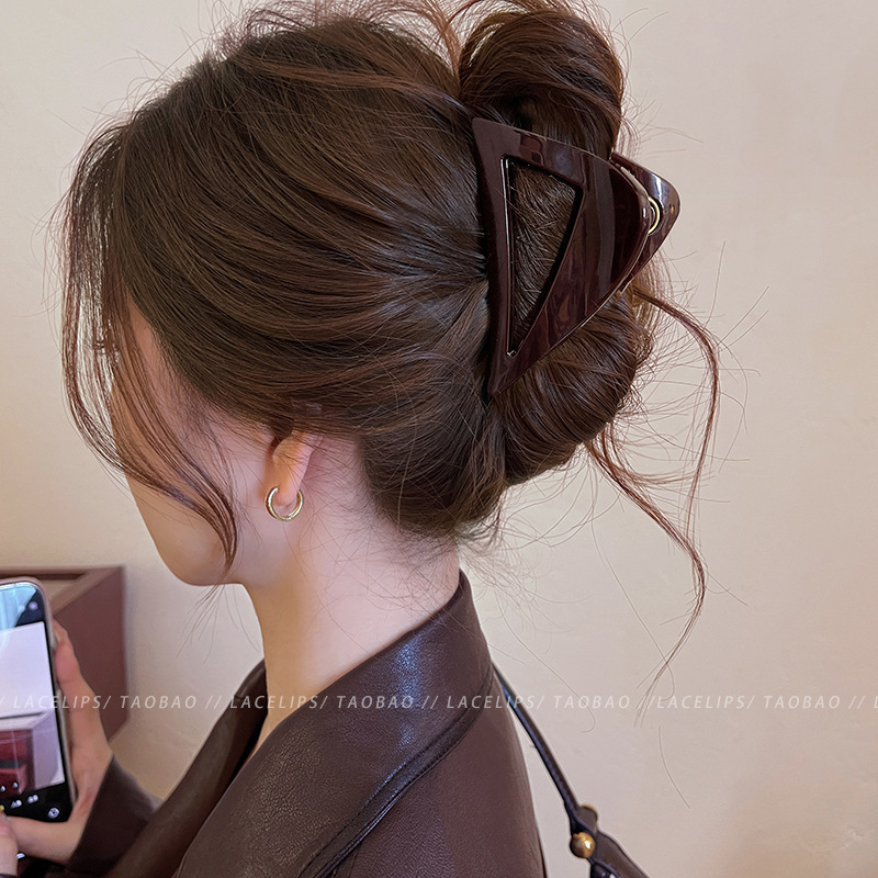 チョコレートブラウンヘアピンヘアグリッパー2025春夏新作ハイエンドシャーククリップ後頭部クリップヘアアクセサリー|undefined
