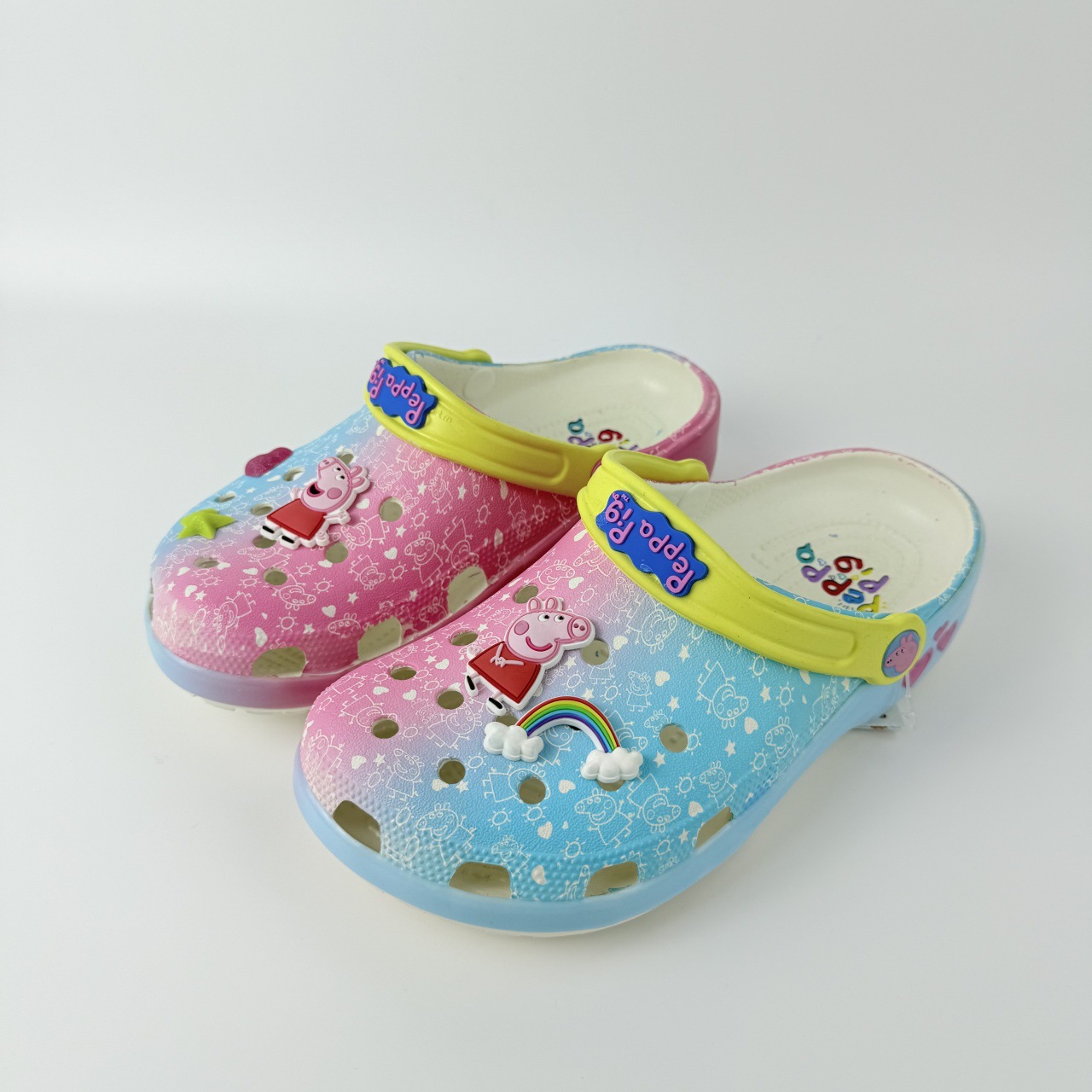 Pokémon original Melody Sanrio Piggy Page zapatos de playa para niños bolsas de cabeza agujero zapatos al por mayor image 10
