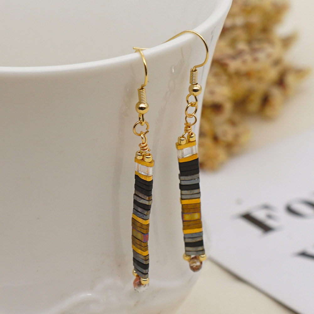 Flower Beaded No Inlaid Earrings display picture 7