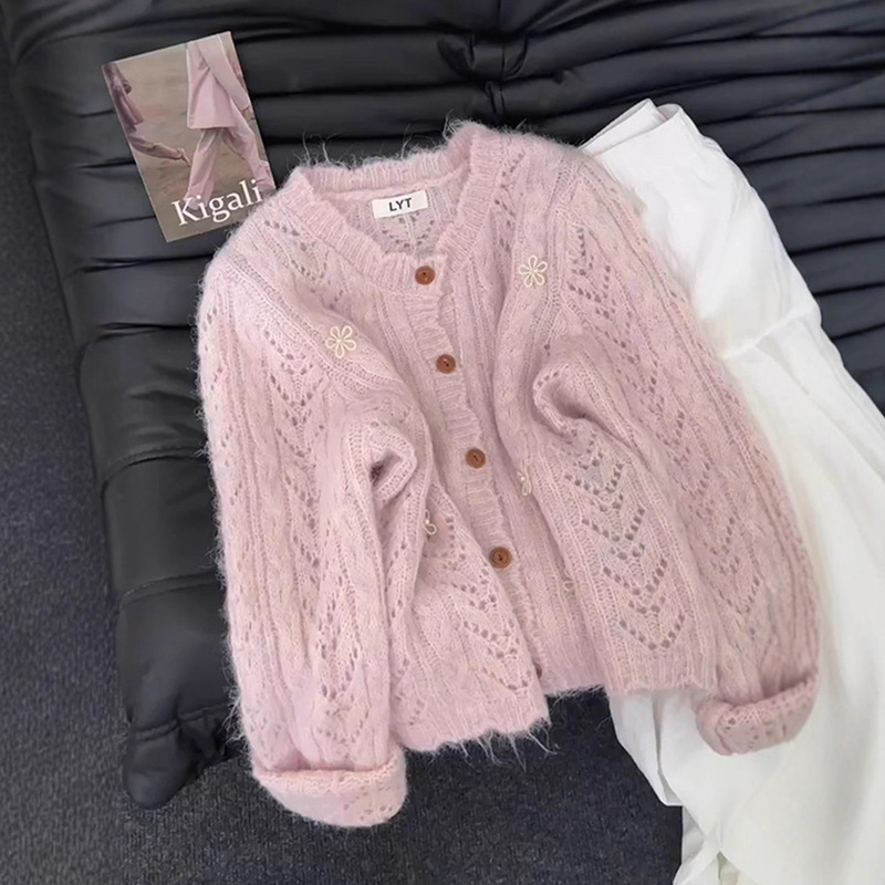 Korean Style Round Neck Cut Out Lace Knitted Cardigan for Women Early Autum 2025 New Fashion Versatile Age-Reducing Sweater Jacket